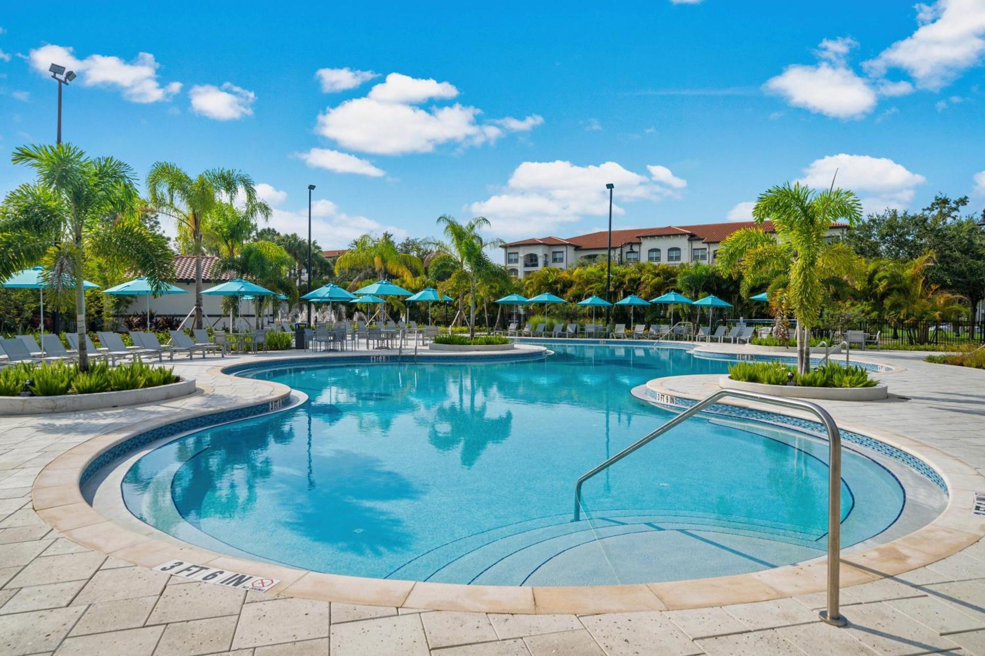 Stylish Condo At Vista Cay Resort Minutes To Wdw Orlando Ngoại thất bức ảnh